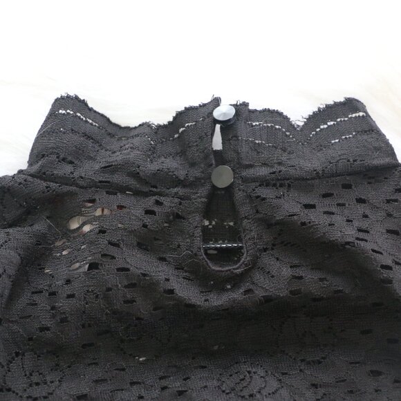 Arizona Jean Co. Ruffle Lace Blouse – NWOT - Picture 9 of 9